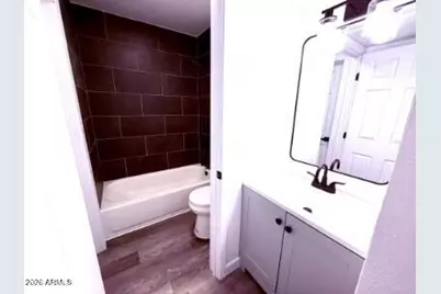 1009 E Chipman Road, Phoenix, AZ 85040 - Photo 22