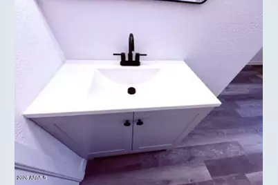 1009 E Chipman Road, Phoenix, AZ 85040 - Photo 16