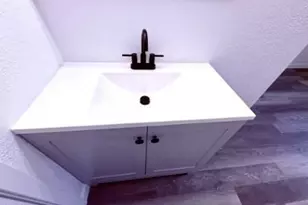 1009 E Chipman Rd, Phoenix, AZ 85040 - Photo 16