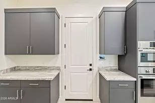 1 Easy St, Carefree, AZ 85377 - Photo 12