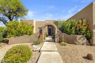11366 E White Feather Ln, Scottsdale, AZ 85262 - Photo 2