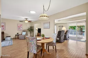 10723 W Saratoga Cir, Sun City, AZ 85351 - Photo 14