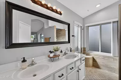 1792 E Appaloosa Road, Gilbert, AZ 85296 - Photo 16