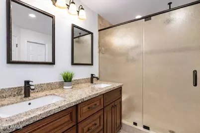 7221 W Windrose Drive, Peoria, AZ 85381 - Photo 6