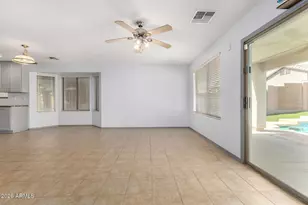 24984 W Hidalgo Dr, Buckeye, AZ 85326 - Photo 10