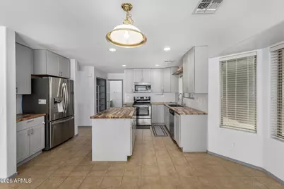 24984 W Hidalgo Drive, Buckeye, AZ 85326 - Photo 14