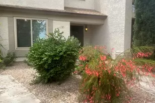 4114 E Union Hills Dr, Phoenix, AZ 85050 - Photo 2