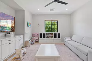 4164 E Camelback Rd, Phoenix, AZ 85018 - Photo 8