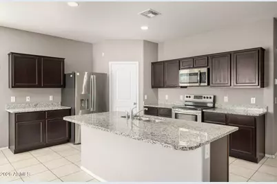 16601 N Luna Drive, Maricopa, AZ 85138 - Photo 2