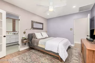 6811 N 11th Place, Phoenix, AZ 85014 - Photo 10