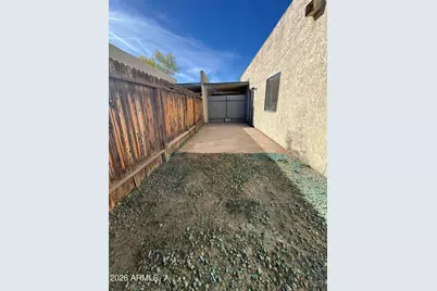 6527 N 67th Avenue #Apt 104, Glendale, AZ 85301 - Photo 20