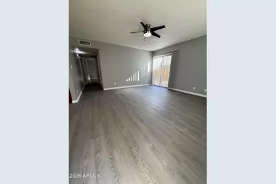 6527 N 67th Avenue #Apt 104, Glendale, AZ 85301 - Photo 2