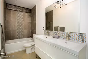 353 E Thomas Rd, Phoenix, AZ 85012 - Photo 10