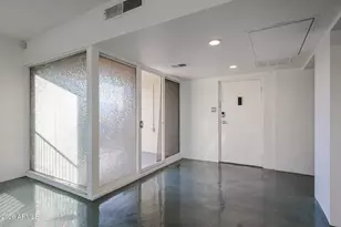 353 E Thomas Rd, Phoenix, AZ 85012 - Photo 20