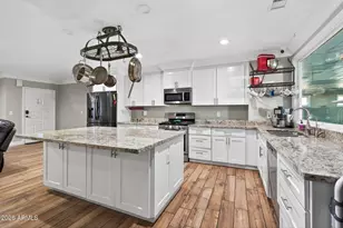 3710 E Arbor Cir, Mesa, AZ 85206 - Photo 4