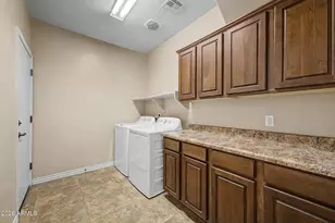 3334 E Grand Canyon Dr, Chandler, AZ 85249 - Photo 46
