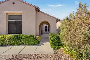 3334 E Grand Canyon Dr, Chandler, AZ 85249 - Photo 4