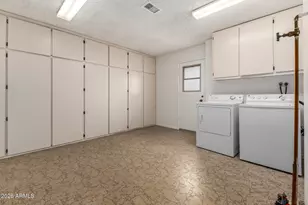 9326 W Willowbrook Dr, Sun City, AZ 85373 - Photo 16