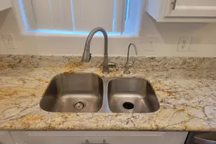 17201 N 16th Dr, Phoenix, AZ 85023 - Photo 10