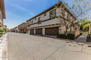 2736 S Cavalier Dr, Gilbert, AZ 85295 - Photo 34