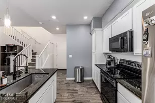 2736 S Cavalier Dr, Gilbert, AZ 85295 - Photo 12