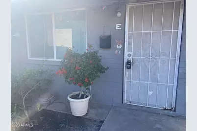 575 N Delaware Street #E, Chandler, AZ 85225 - Photo 1