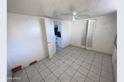 575 N Delaware Street #E, Chandler, AZ 85225 - Photo 6