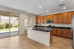 1812 W Lacewood Pl, Phoenix, AZ 85045 - Photo 8
