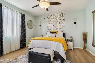 9811 S 2nd Place, Phoenix, AZ 85042 - Photo 18