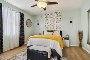 9811 S 2nd Pl, Phoenix, AZ 85042 - Photo 18