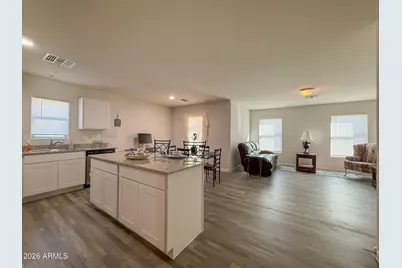 1209 W Seagoe Avenue, Coolidge, AZ 85128 - Photo 8