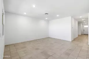 20740 N Oasis Ln, Maricopa, AZ 85138 - Photo 6