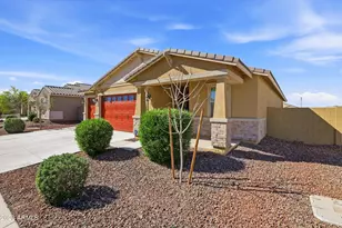 20740 N Oasis Ln, Maricopa, AZ 85138 - Photo 4