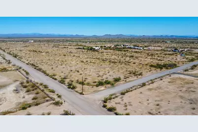 19300 W Roadrunner Road #-, Wittmann, AZ 85361 - Photo 12
