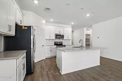 24071 W Huntington Drive, Buckeye, AZ 85326 - Photo 8
