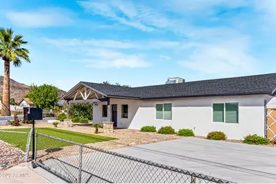 9845 N 15th Avenue, Phoenix, AZ 85021 - Photo 2