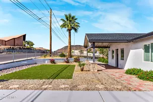 9845 N 15th Ave, Phoenix, AZ 85021 - Photo 28