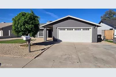 4116 N 79th Avenue, Phoenix, AZ 85033 - Photo 1