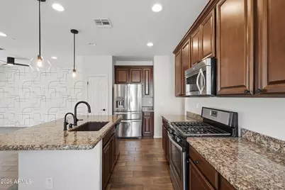 17881 W Silver Fox Way, Goodyear, AZ 85338 - Photo 20