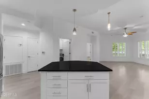 945 E Playa Del Norte Dr, Tempe, AZ 85288 - Photo 10