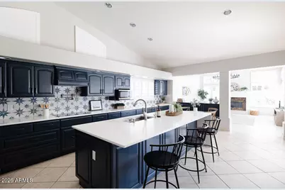 3801 S Vista Place, Chandler, AZ 85248 - Photo 10