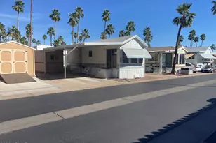 1045 S Cheyenne Dr, Apache Junction, AZ 85119 - Photo 28