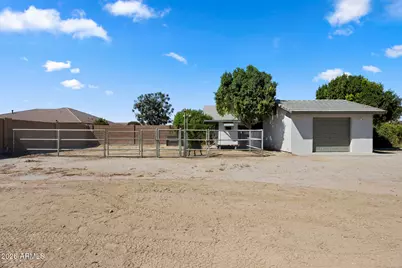2505 S 199th Avenue, Buckeye, AZ 85326 - Photo 14