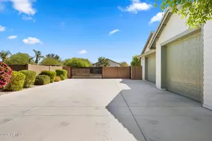 2505 S 199th Ave, Buckeye, AZ 85326 - Photo 8