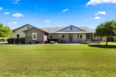 2505 S 199th Avenue, Buckeye, AZ 85326 - Photo 2