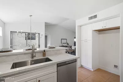 4545 N 67th Avenue #1118, Phoenix, AZ 85033 - Photo 14