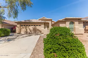 11558 W Apache St, Avondale, AZ 85323 - Photo 2