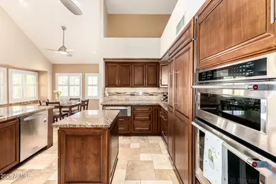 1942 E Krista Way, Tempe, AZ 85284 - Photo 10