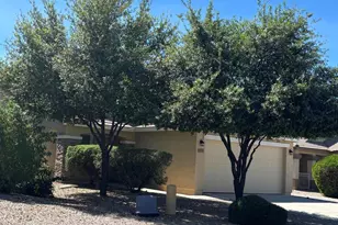 1719 W Appaloosa Way, San Tan Valley, AZ 85144 - Photo 2