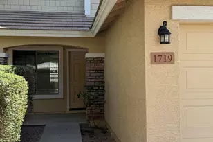 1719 W Appaloosa Way, San Tan Valley, AZ 85144 - Photo 1